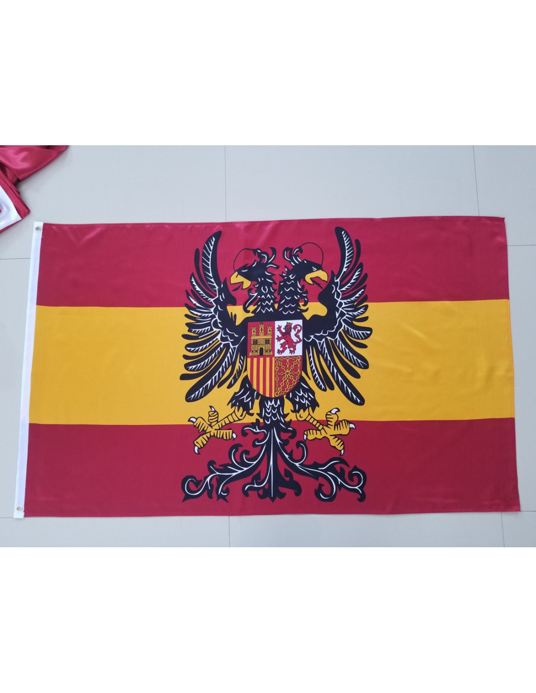 Bandera de España escudo águila bicéfala